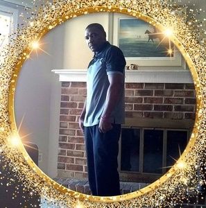 Meet your Posher, Fredrick